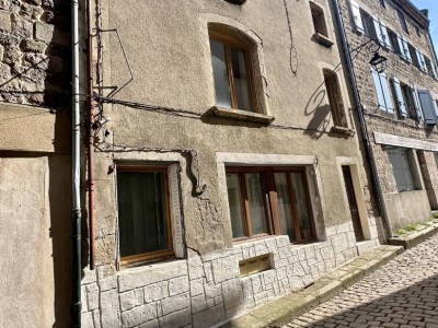 maison de ville A VENDRE - ST BONNET LE CHATEAU - 155 m2 - 140 000 €