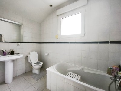 MAISON A VENDRE - ST CHAMOND - 104 m2 - 379 000 &euro;