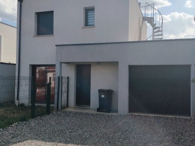 MAISON A VENDRE - ST CHAMOND - 85 m2 - 275 000 €
