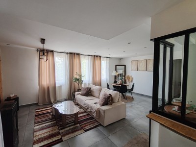 MAISON A VENDRE - ST CHAMOND - 153 m2 - 252 000 &euro;