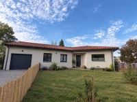MAISON A VENDRE - ST CHAMOND SAINTE MARIE - 103 m2 - 357 000 €