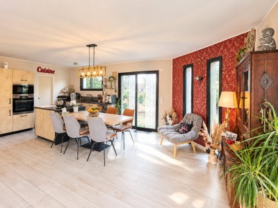 MAISON A VENDRE - ST CHAMOND SAINTE MARIE - 103 m2 - 357 000 €