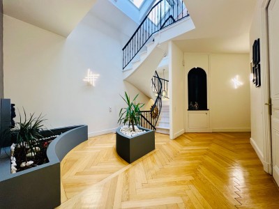 Hôtel Particulier secteur Badouillière A VENDRE - ST ETIENNE Badouillère - 330 m2 - 429 000 €