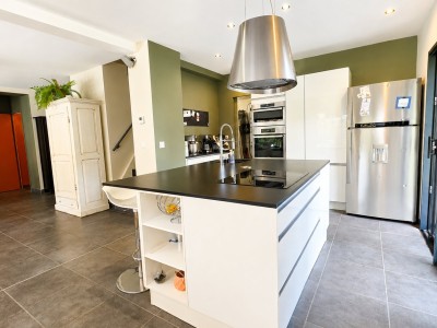 MAISON A VENDRE - ST ETIENNE BEL AIR - 123.3 m2 - 472 500 &euro;