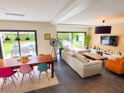 MAISON A VENDRE - ST ETIENNE BEL AIR - 123.3 m2 - 472 500 &euro;