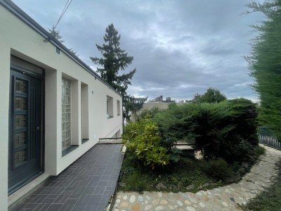 Maison contemporaine Secteur Bellevue - ST ETIENNE BELLEVUE / LA RIVIERE - 167.78 m2 - 315000€