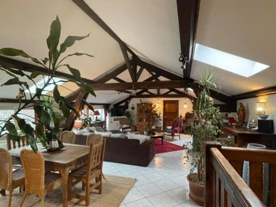 MAISON - ST ETIENNE BELLEVUE - 140 m2 - VENDU
