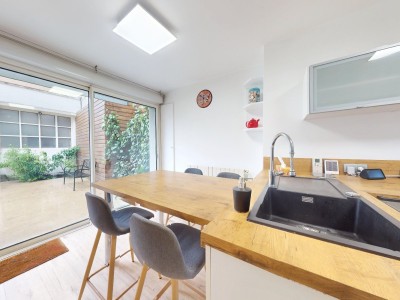 MAISON A VENDRE - ST ETIENNE CHATEAUCREUX - 127.9 m2 - 289 000 €