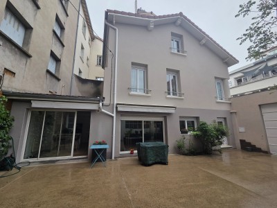 MAISON A VENDRE - ST ETIENNE CHATEAUCREUX - 127.9 m2 - 289 000 €