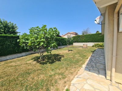 MAISON A VENDRE - ST ETIENNE JOMAYERE - 121 m2 - 288000€