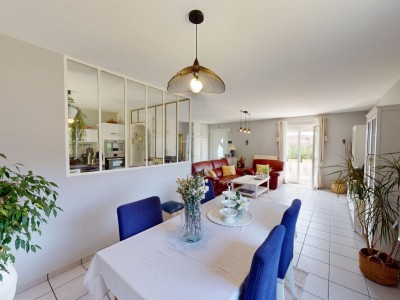 MAISON A VENDRE - ST ETIENNE JOMAYERE - 121 m2 - 288000€