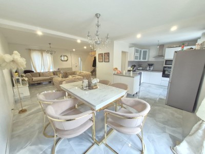 MAISON - ST ETIENNE MONTAUD - 92 m2 - VENDU