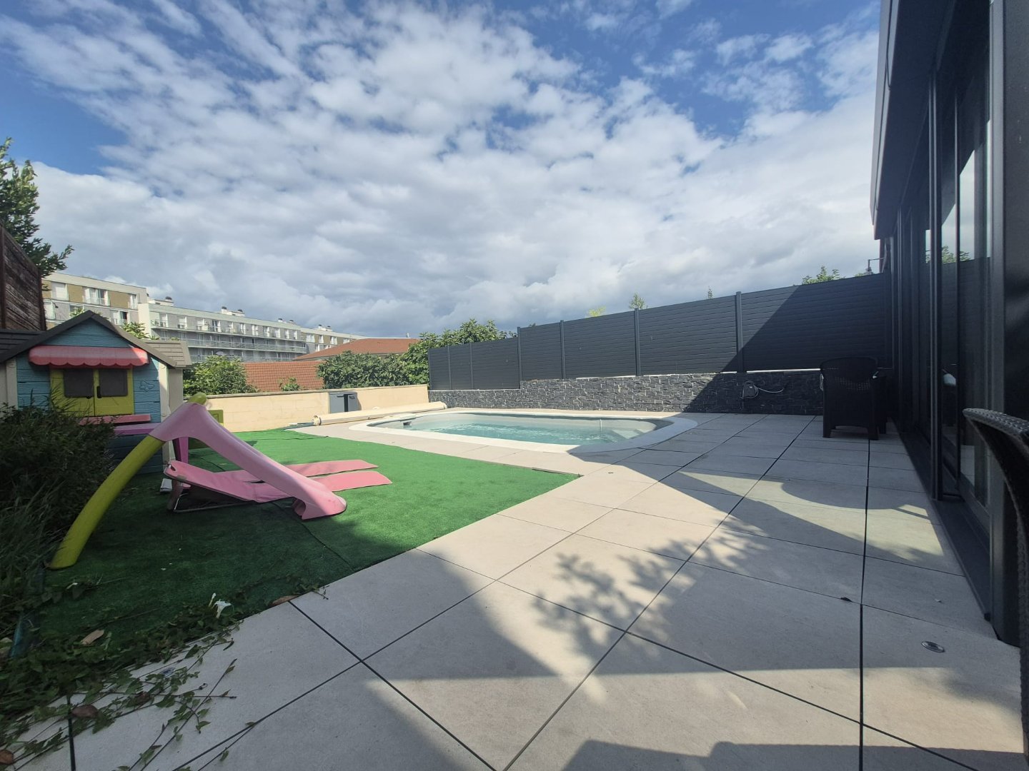 MAISON - ST ETIENNE MONTAUD - 100 m2 - VENDU