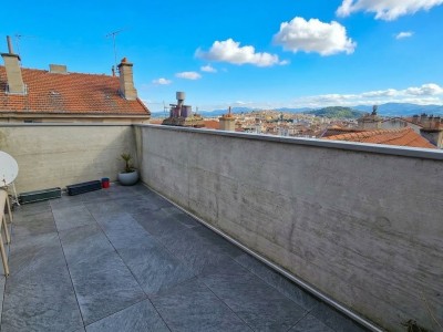 MAISON A VENDRE - ST ETIENNE MONTAUD - 170 m2 - 360�000�&euro;