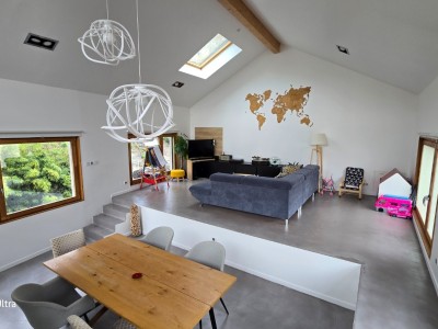 MAISON A VENDRE - ST ETIENNE MONTAUD - 170 m2 - 360�000�&euro;