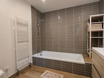 MAISON A VENDRE - ST ETIENNE MONTAUD - 170 m2 - 360�000�&euro;