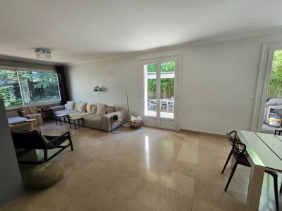 MAISON - ST ETIENNE MONTPLAISIR - 211 m2 - VENDU
