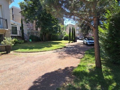 MAISON - ST ETIENNE MONTPLAISIR - 211 m2 - VENDU