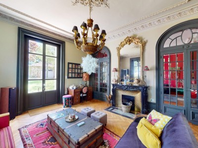 Maison de matre A VENDRE - ST ETIENNE MONTPLAISIR - 355 m2 - 835000€