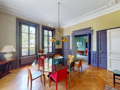 Maison de matre A VENDRE - ST ETIENNE MONTPLAISIR - 355 m2 - 835000€