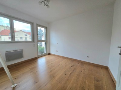 MAISON A VENDRE - ST ETIENNE MONTPLAISIR - 141.52 m2 - 299 000 €