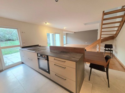 MAISON A VENDRE - ST ETIENNE MONTPLAISIR - 141.52 m2 - 299 000 €