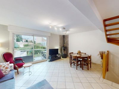 MAISON A VENDRE - ST ETIENNE MONTPLAISIR - 100.62 m2 - 220 000 €
