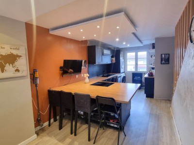 Secteur rsidentiel, Maison mitoyenne F5 de 110m2,Garage de 50m, terrain 379m