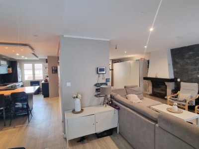 Secteur rsidentiel, Maison mitoyenne F5 de 110m2,Garage de 50m, terrain 379m