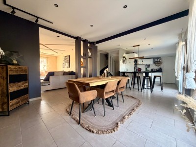 Maison St Etienne, secteur Montplaisir / CHPL A VENDRE - ST ETIENNE Secteur Montplaisir / CHPL - 230 m2 - 320 000 €