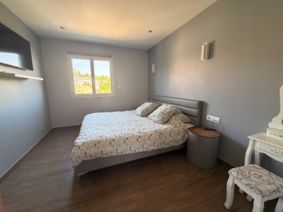 Maison St Etienne, secteur Montplaisir / CHPL A VENDRE - ST ETIENNE Secteur Montplaisir / CHPL - 230 m2 - 320 000 €
