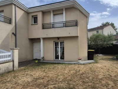 MAISON A VENDRE - ST ETIENNE TERRENOIRE - 107 m2 - 275 000 €