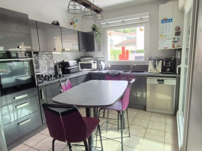 MAISON A VENDRE - ST ETIENNE TERRENOIRE - 107 m2 - 275 000 €