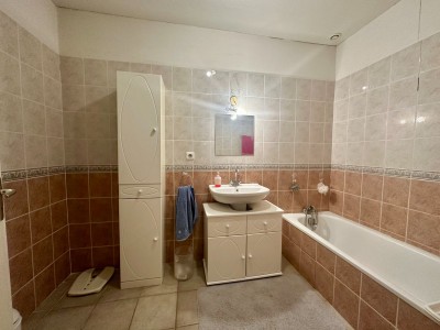 MAISON A VENDRE - ST GALMIER - 93.92 m2 - 178 000 &euro;