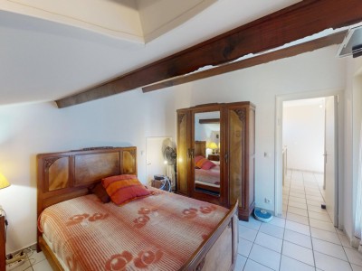 Maison d Architecte T5 avec piscine A VENDRE - ST GENEST LERPT Le Chasseur - 146 m2 - 520 000 €