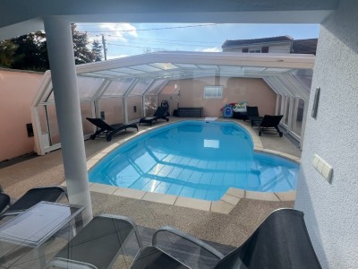 MAISON A VENDRE - ST GENEST LERPT - 263.42 m2 - 447000€