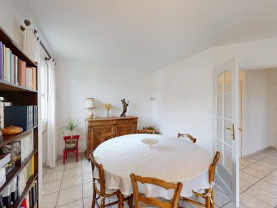 MAISON A VENDRE - ST GENEST LERPT - 90 m2 - 264�000�&euro;