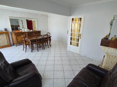 MAISON A VENDRE - ST GENEST LERPT - 67 m2 - 199�900�&euro;