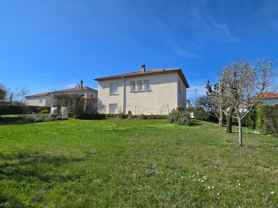 MAISON A VENDRE - ST GENEST LERPT - 67 m2 - 199�900�&euro;