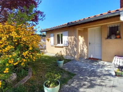 MAISON 6 pices de 131m AVEC PISCINE A VENDRE - ST JEAN DE TOUSLAS - 131 m2 - 465000€