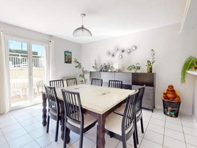 MAISON 6 pices de 131m AVEC PISCINE A VENDRE - ST JEAN DE TOUSLAS - 131 m2 - 465000€