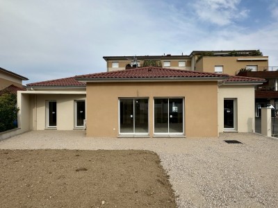 MAISON A VENDRE - ST JUST ST RAMBERT - 106.66 m2 - 340000€
