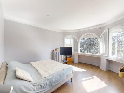 MAISON A VENDRE - ST JUST ST RAMBERT - 245 m2 - 650000€