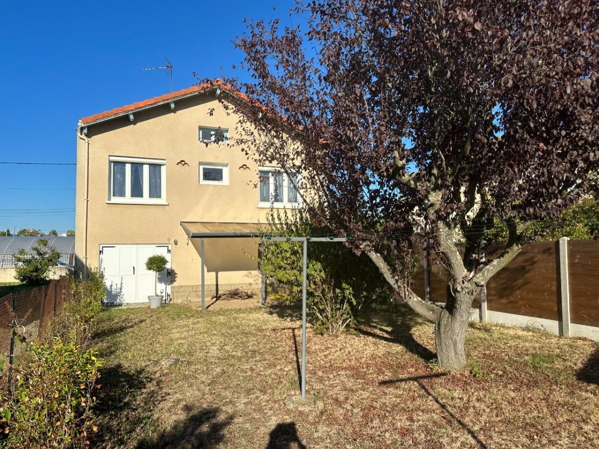 MAISON A VENDRE ST JUST ST RAMBERT 87.55 m2 225 000