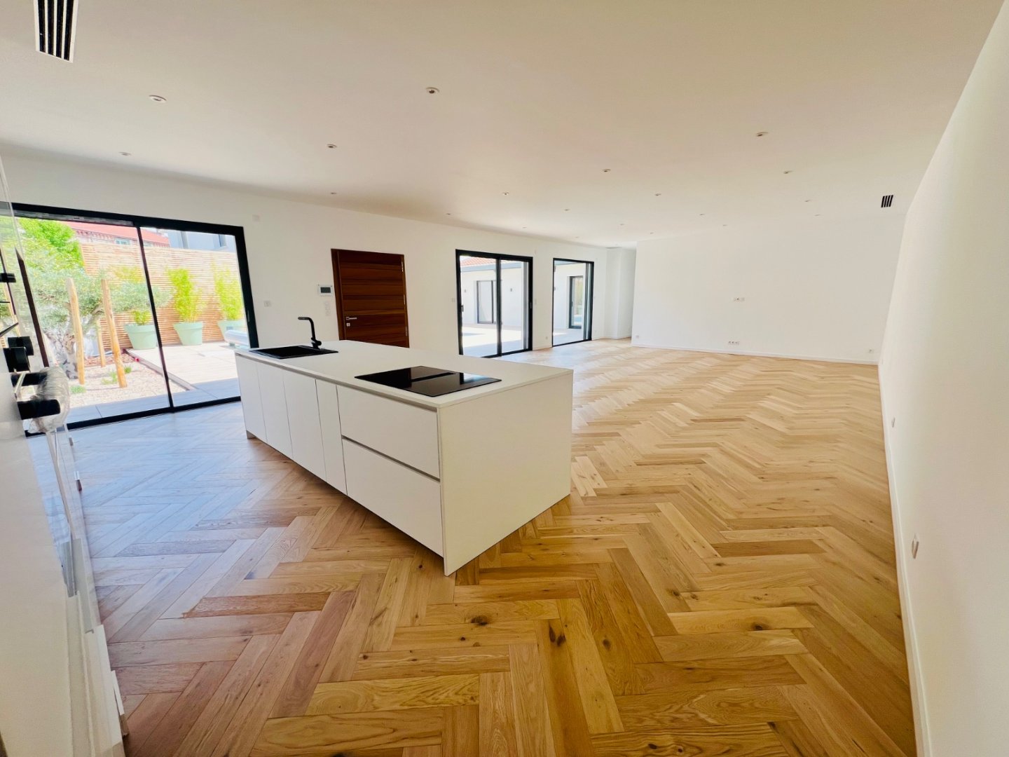 Maison de plein pied de 180 m2 habitables - ST JUST ST RAMBERT Saint-Just-Saint-Rambert - 180.02 m2 - 525�000�&euro;