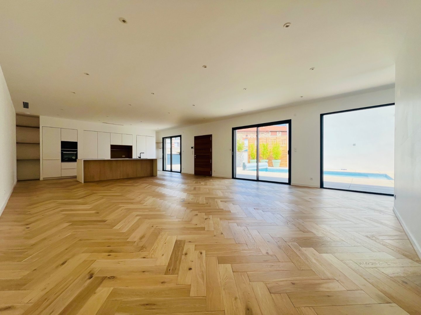 Maison de plein pied de 180 m2 habitables - ST JUST ST RAMBERT Saint-Just-Saint-Rambert - 180.02 m2 - 525�000�&euro;