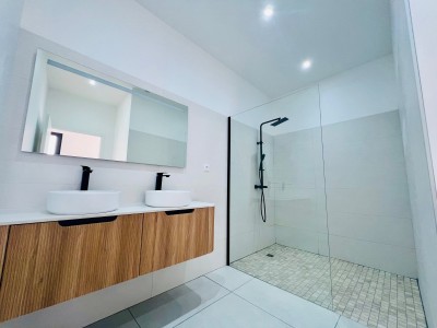 Maison de plein pied de 180 m2 habitables A VENDRE - ST JUST ST RAMBERT Saint-Just-Saint-Rambert - 180.02 m2 - 550000€