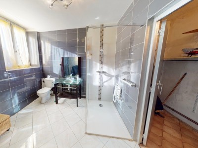 MAISON A VENDRE - ST PAL DE MONS - 240 m2 - 180000€