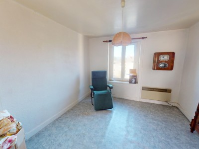MAISON A VENDRE - ST PAL DE MONS - 240 m2 - 180000€