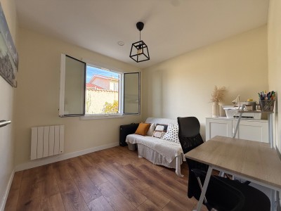 Maison sur 2 niveaux avec piscine A VENDRE - ST VICTOR SUR LOIRE - 115 m2 - 355 000 €